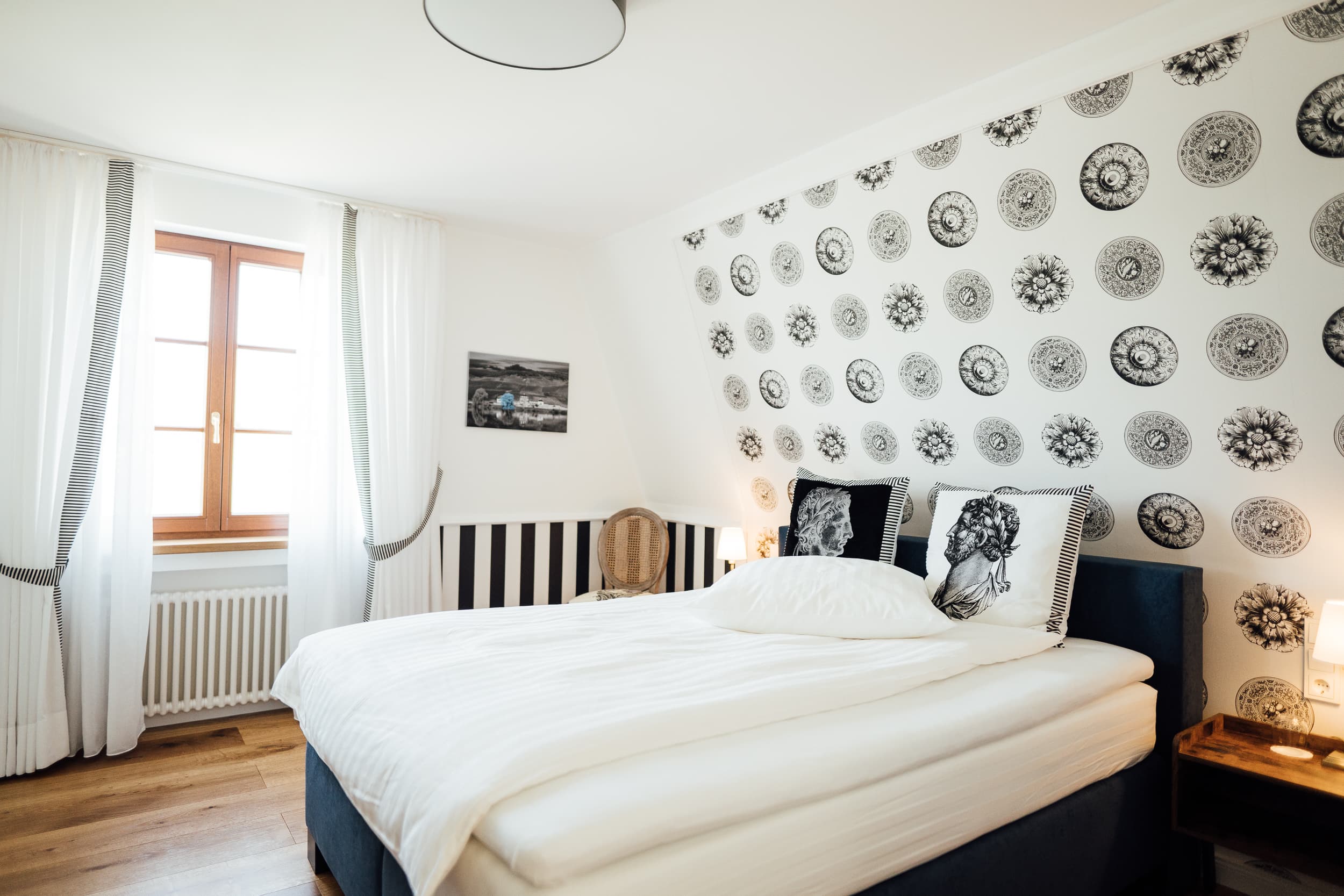 Gästezimmer im Gästehaus am Weingut Doktor Loosen