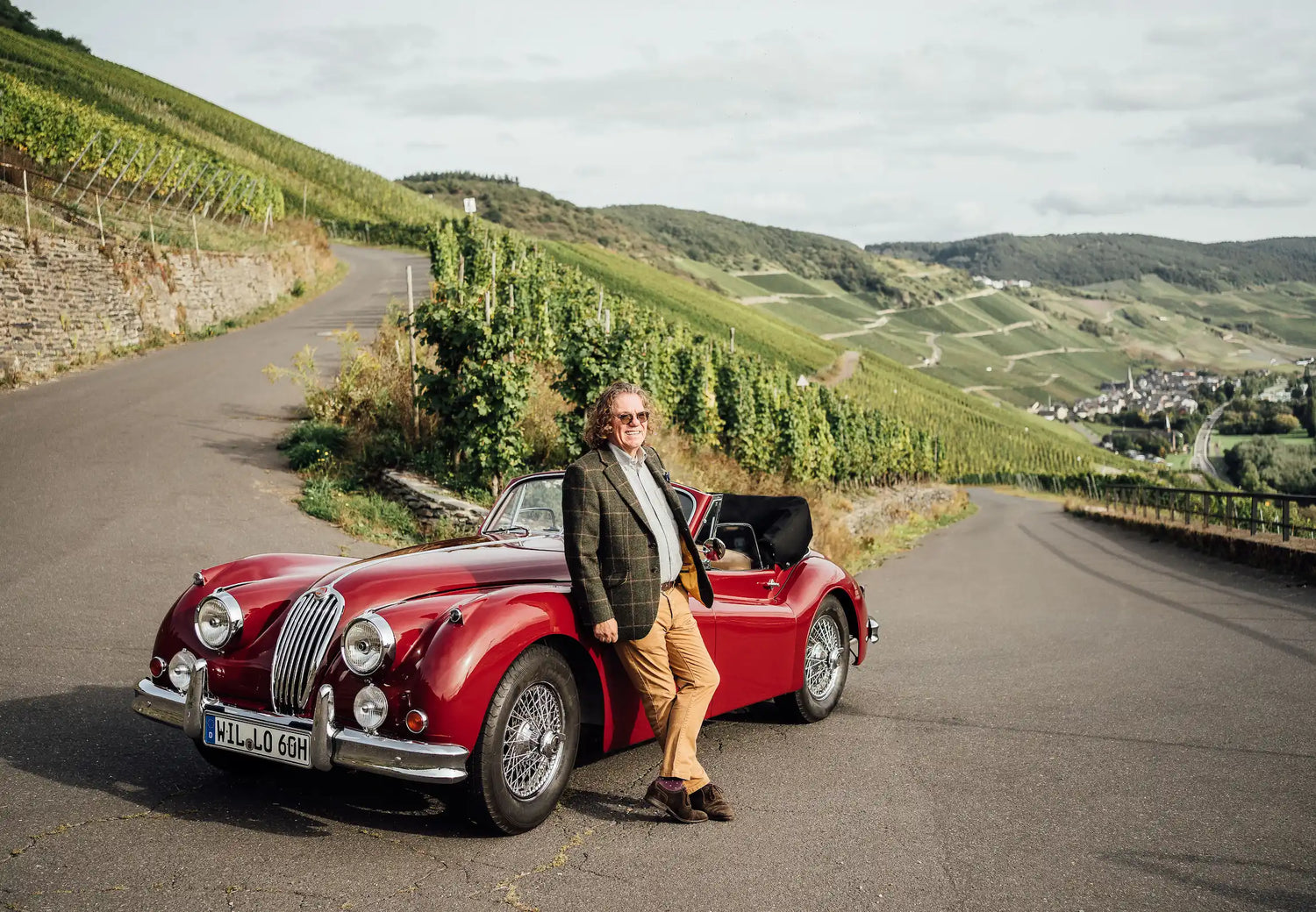 Foto von Ernst F. Loosen am Weinberg
