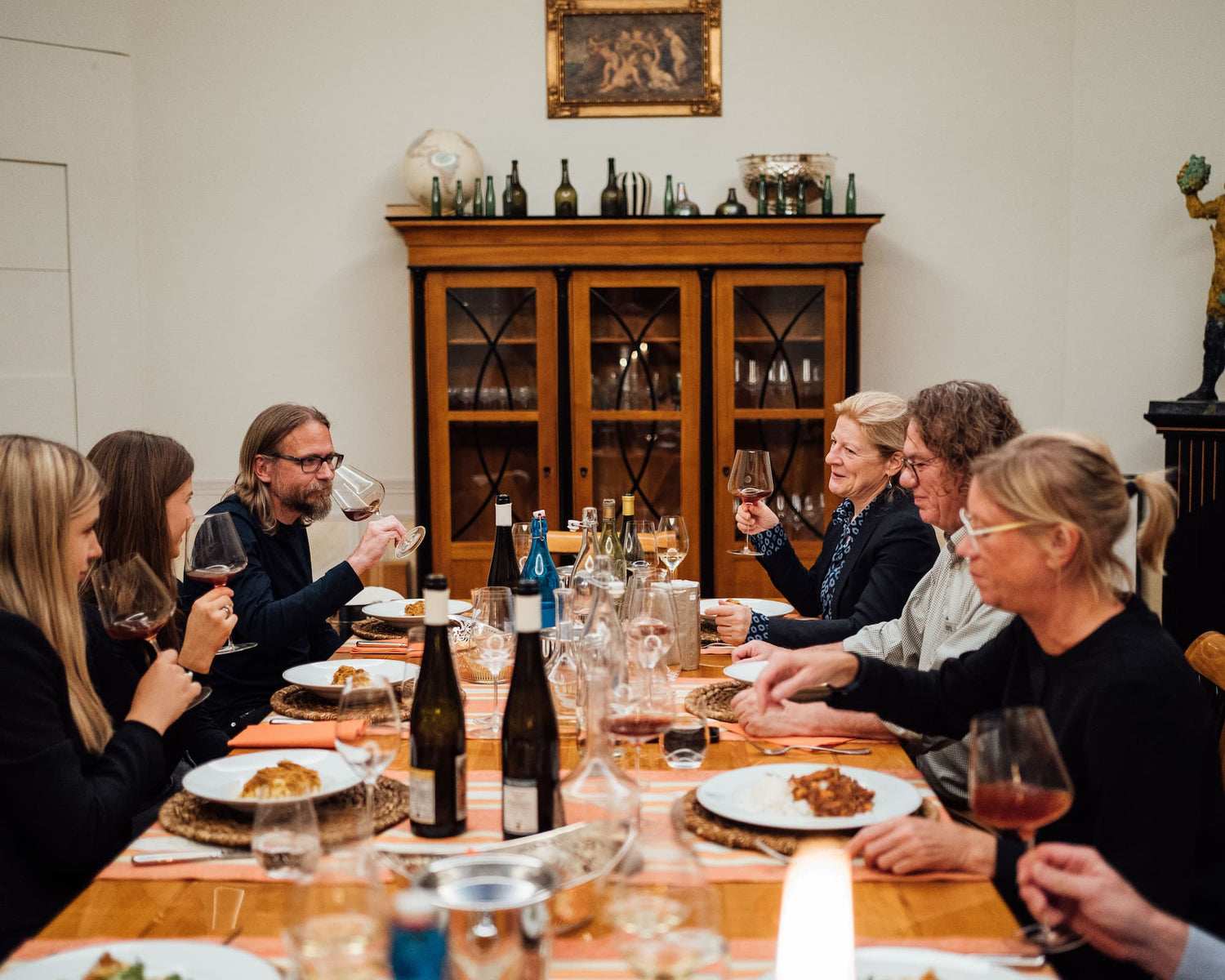 Festliches Abendessen mit den Mitarbeitern vom Weingut Doktor Lossen
